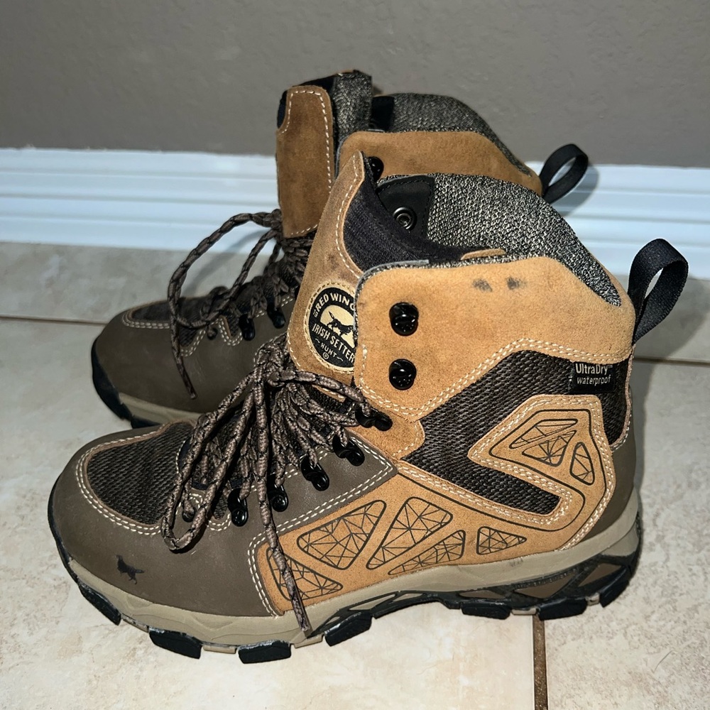 Red Wing Irish Setter Women's Hunting Hiking Ravine boot
